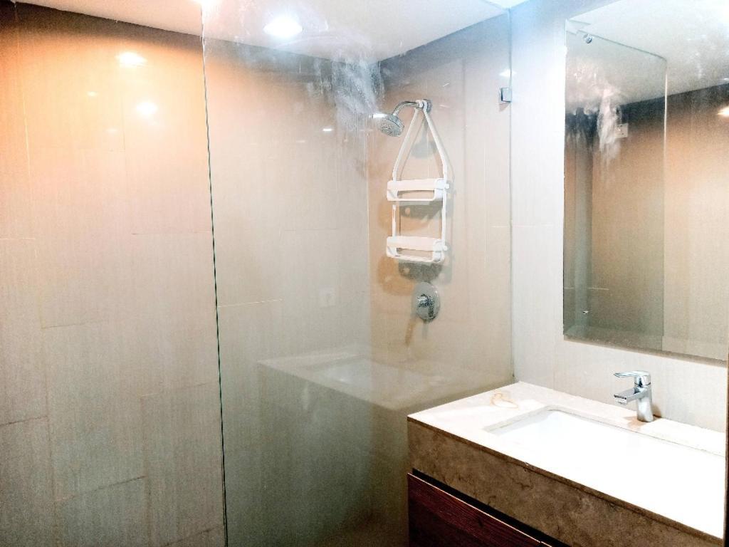 Cozy The H Residence Cawang By Bonzela Property Jakarta Eksteriør bilde