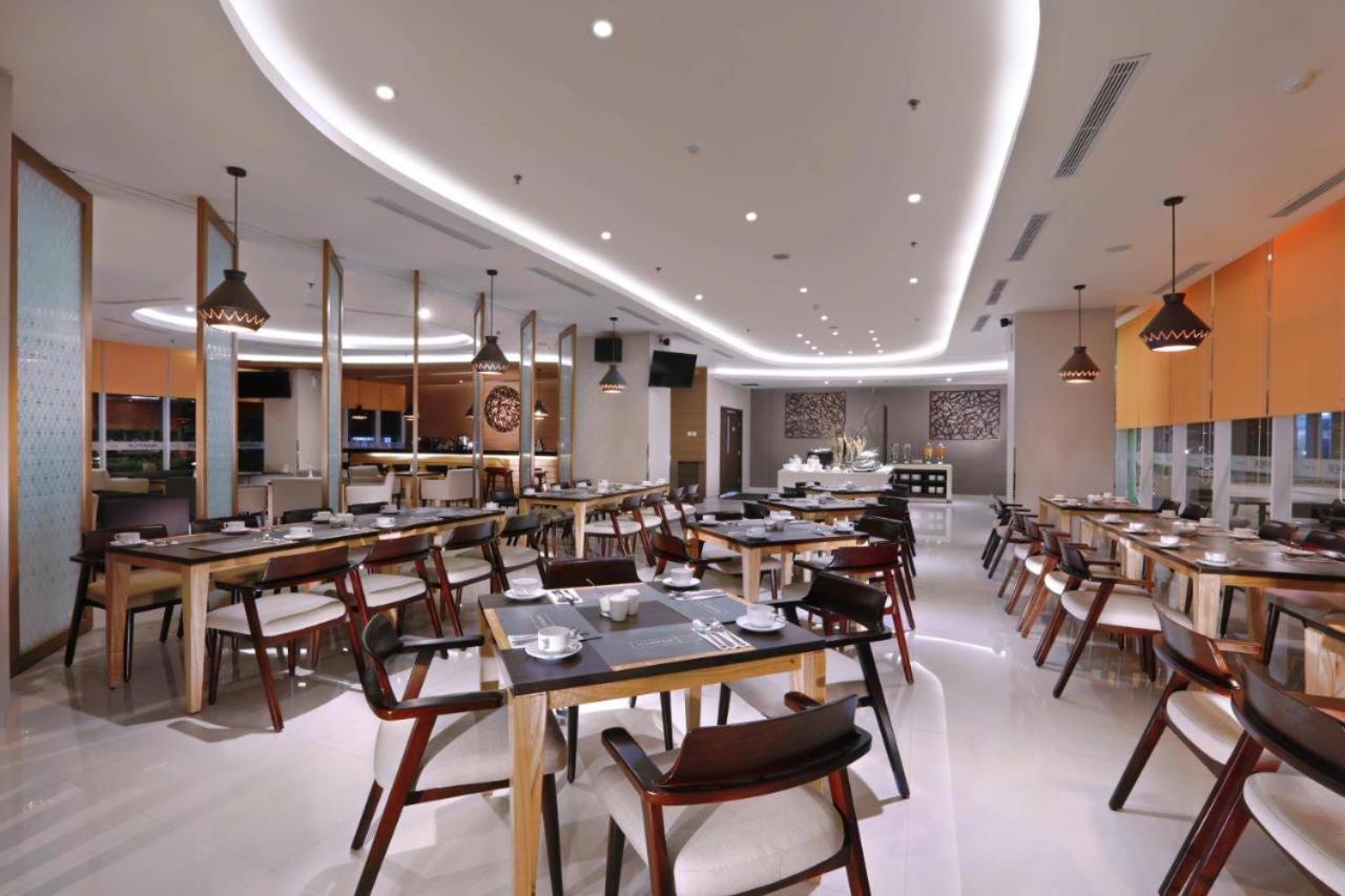 Cozy The H Residence Cawang By Bonzela Property Jakarta Eksteriør bilde